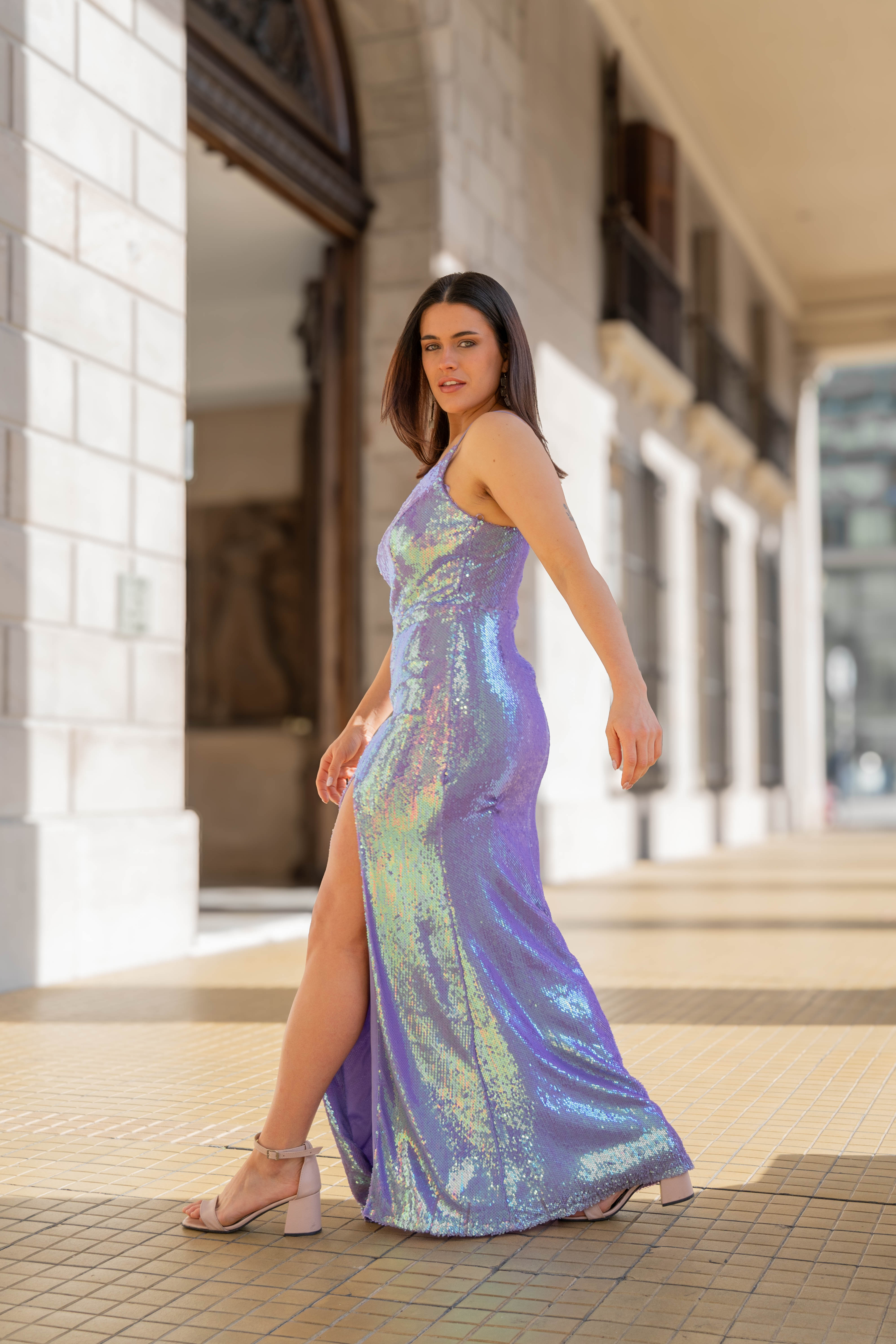 Vestido lila de lentejuelas