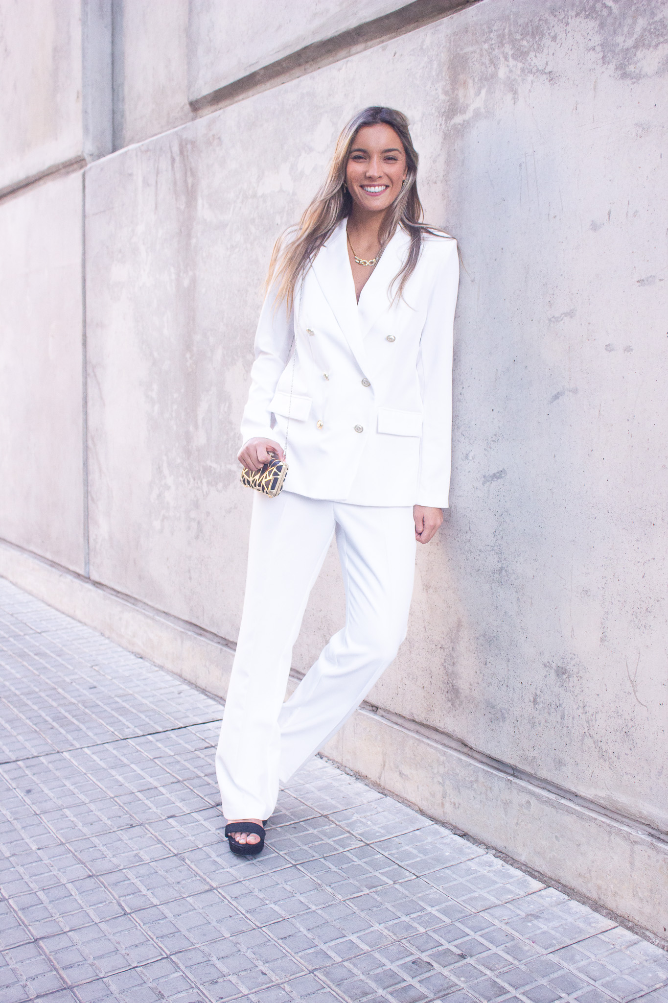 Traje blanco